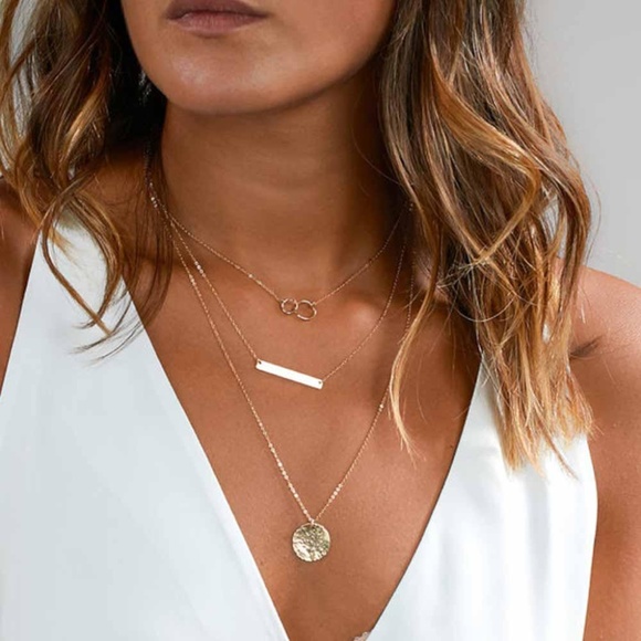 Urban Outfitters Jewelry - Layered Gold Bar & Coin Necklace